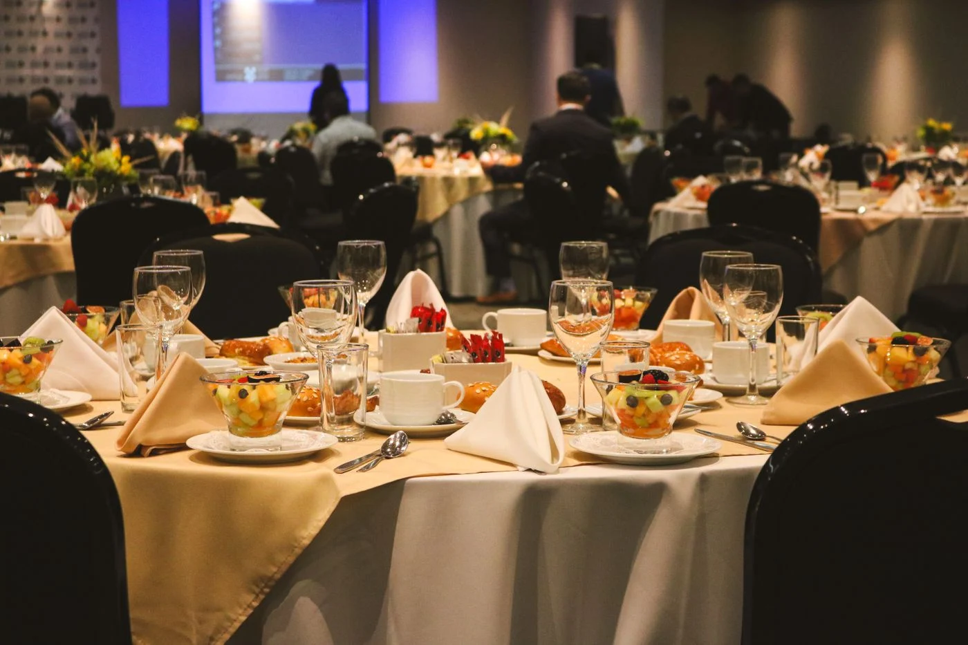 Elegant table setting for a formal dining occasion